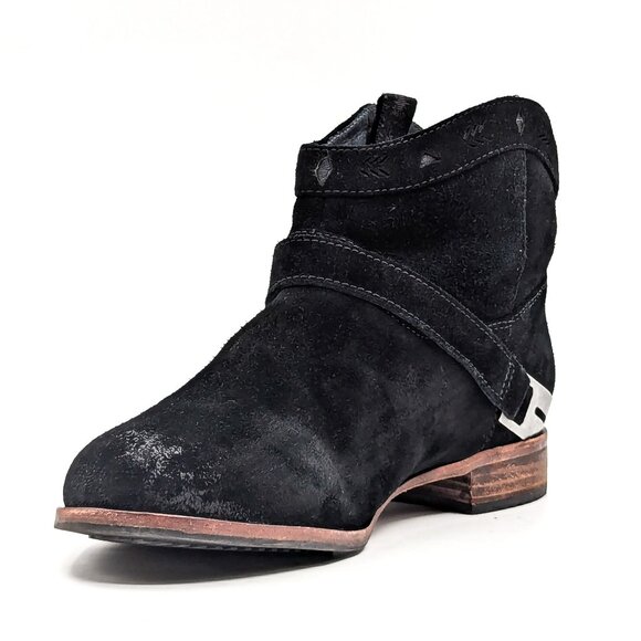 UGG Women Austin Black Suede Moto Buckle Biker Ankle Boots size 10 - Picture 3 of 11